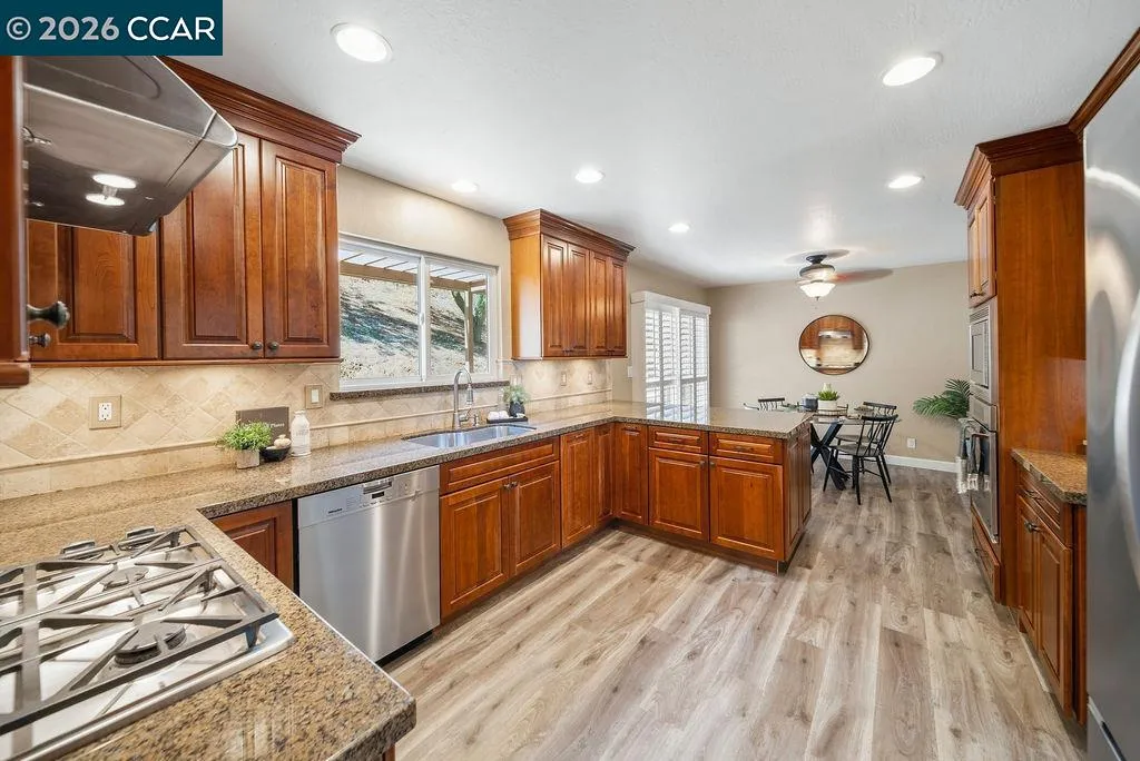 5787 Lewis Way Concord CA 94521
