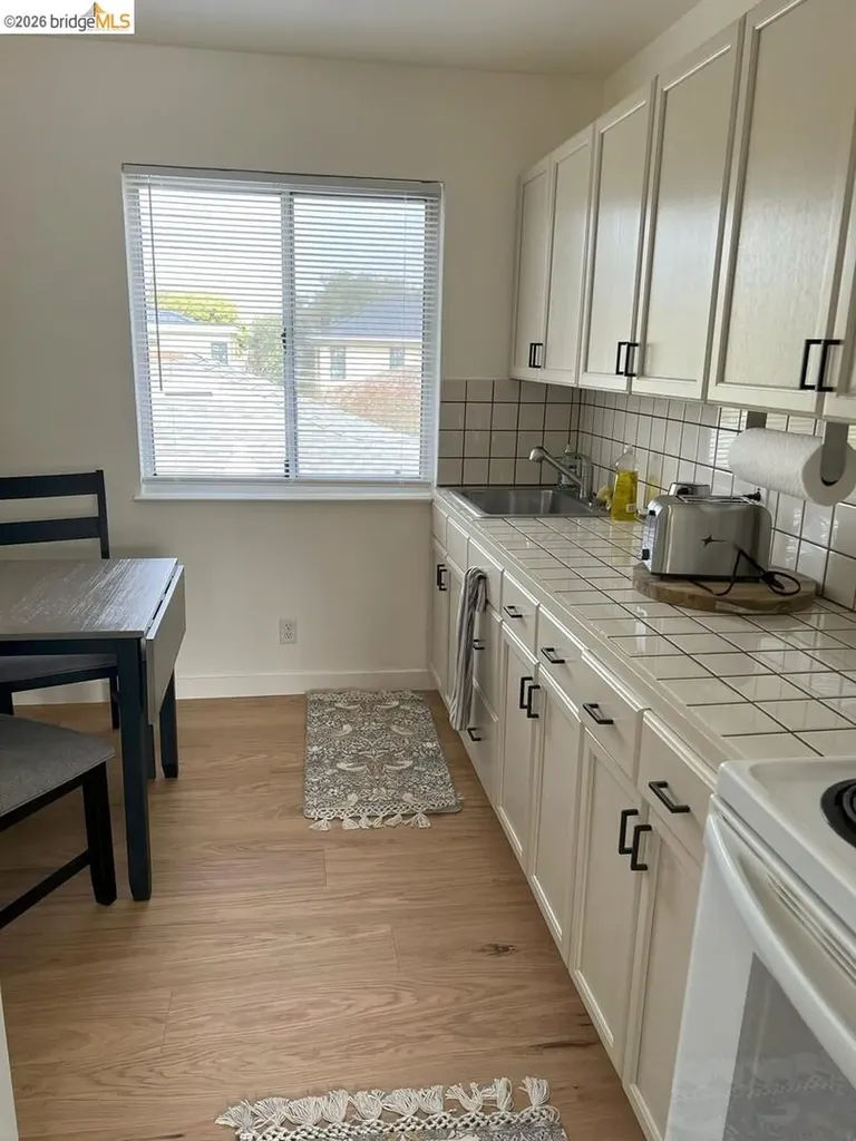 1728 7th Street Berkeley CA 94710