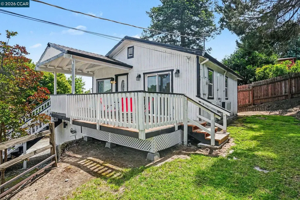 2165 James Street Martinez CA 94553