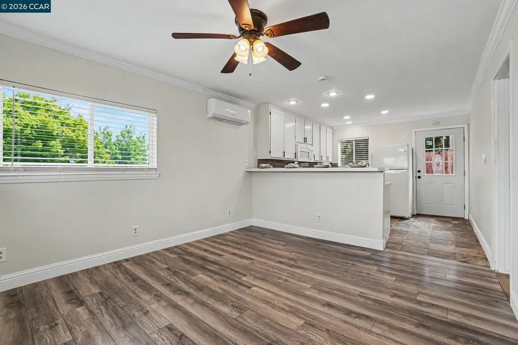 2165 James Street Martinez CA 94553