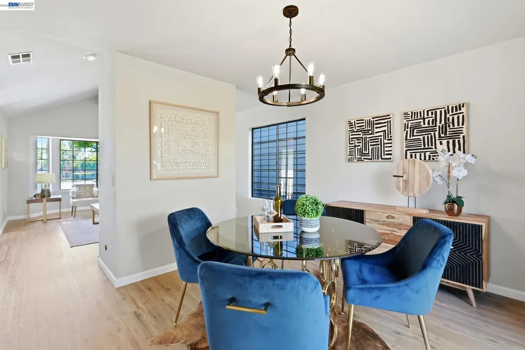 29 Captains Drive Alameda CA 94502