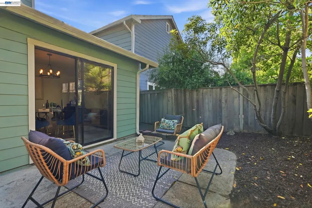 29 Captains Drive Alameda CA 94502