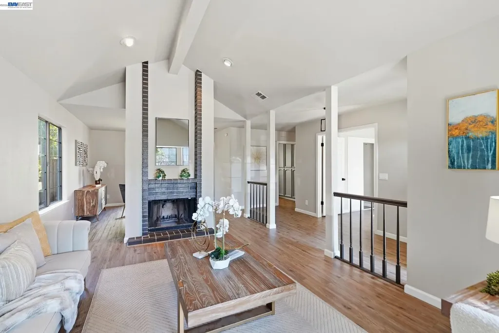 29 Captains Drive Alameda CA 94502