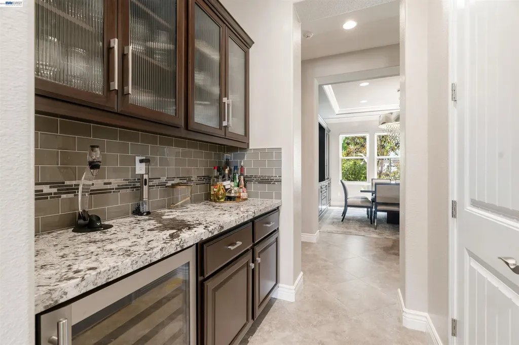 2205 Cameron Circle Pleasanton CA 94588
