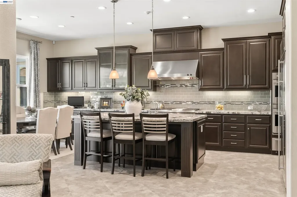 2205 Cameron Circle Pleasanton CA 94588