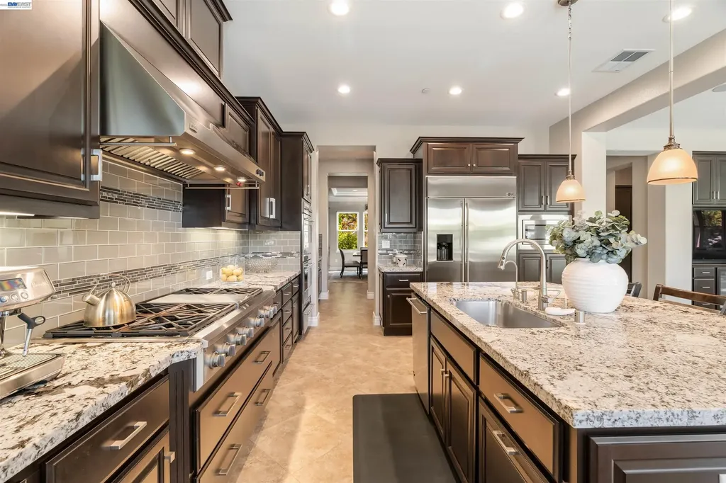 2205 Cameron Circle Pleasanton CA 94588