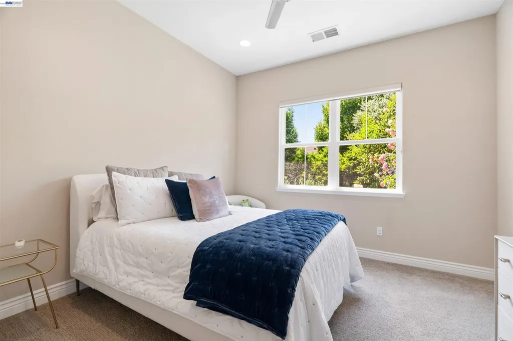 2205 Cameron Circle Pleasanton CA 94588