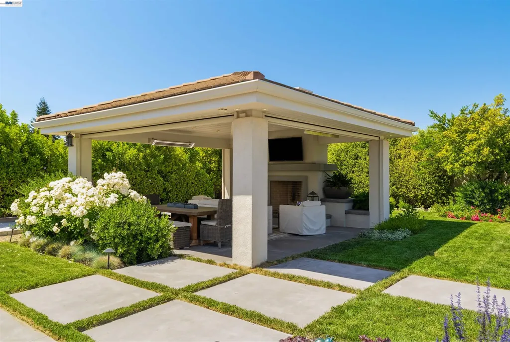 2205 Cameron Circle Pleasanton CA 94588