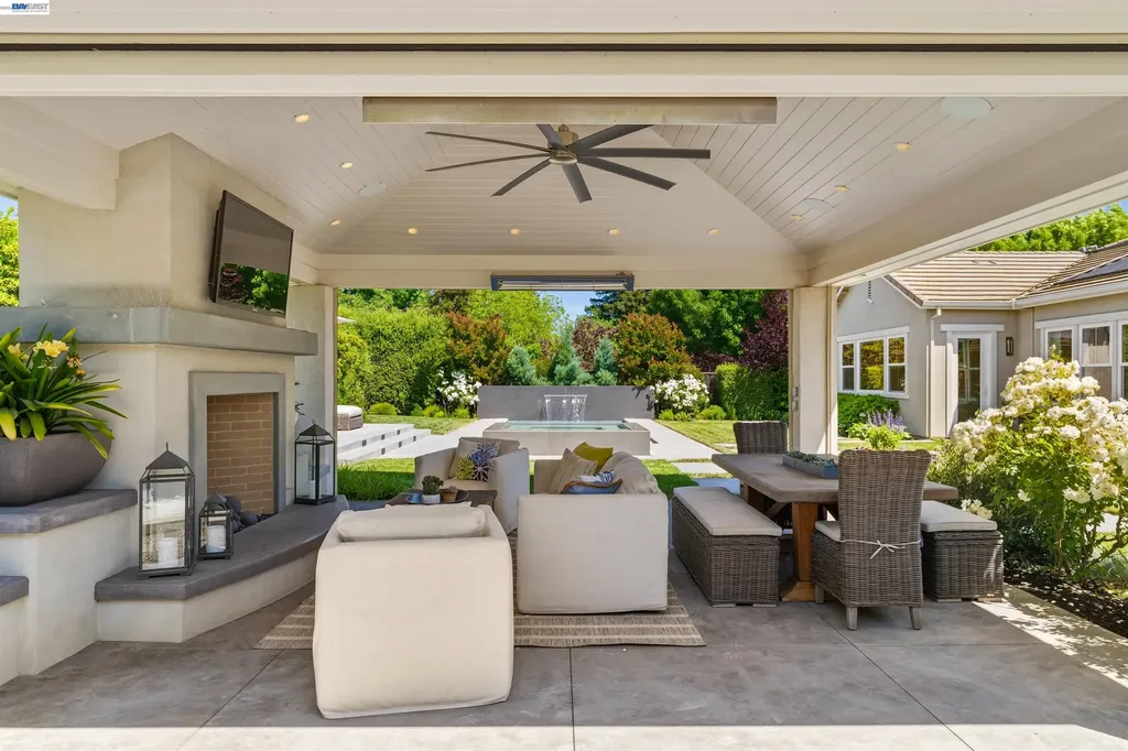 2205 Cameron Circle Pleasanton CA 94588