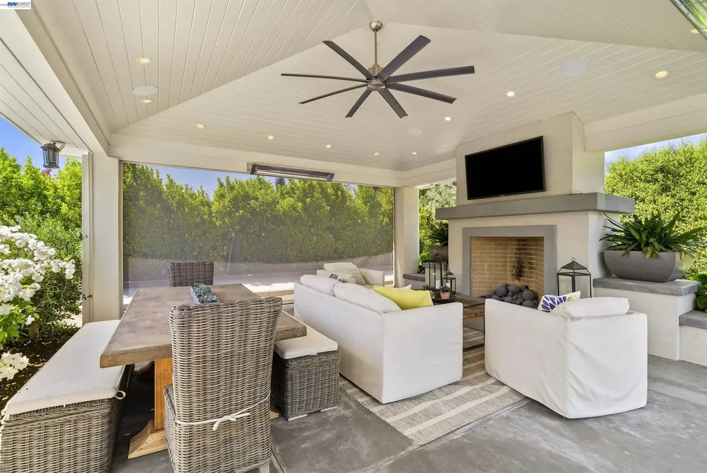 2205 Cameron Circle Pleasanton CA 94588