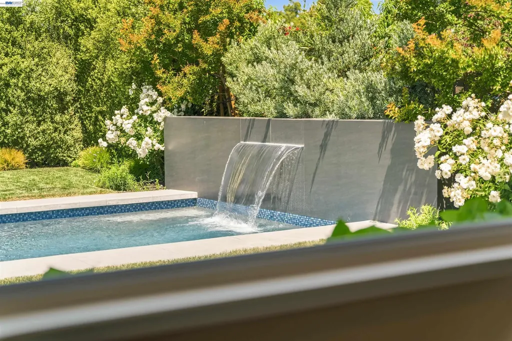 2205 Cameron Circle Pleasanton CA 94588