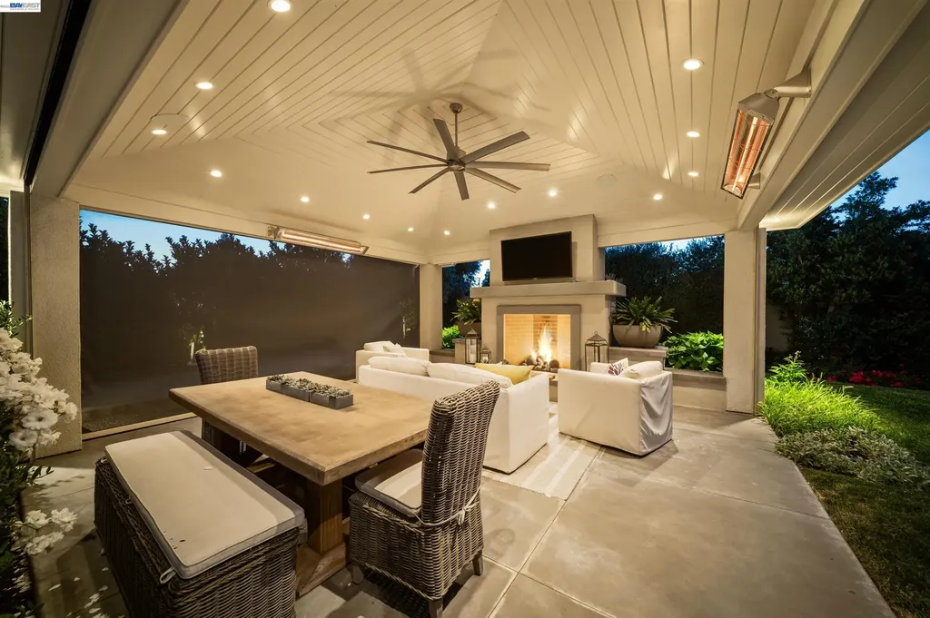 2205 Cameron Circle Pleasanton CA 94588