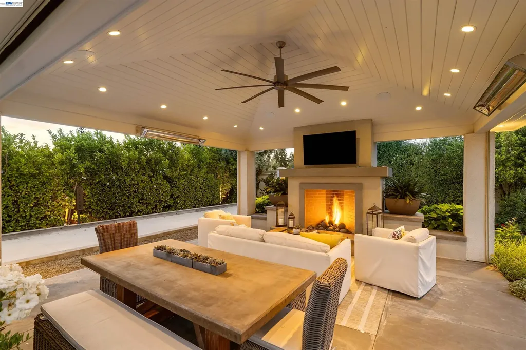 2205 Cameron Circle Pleasanton CA 94588
