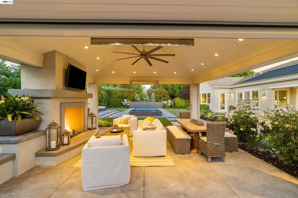 2205 Cameron Circle Pleasanton CA 94588