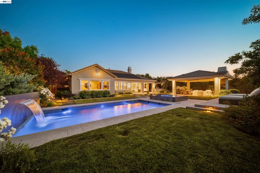 2205 Cameron Circle Pleasanton CA 94588