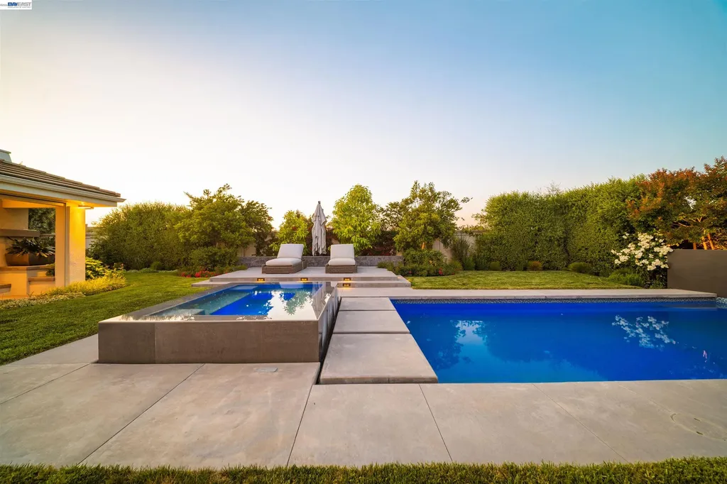 2205 Cameron Circle Pleasanton CA 94588