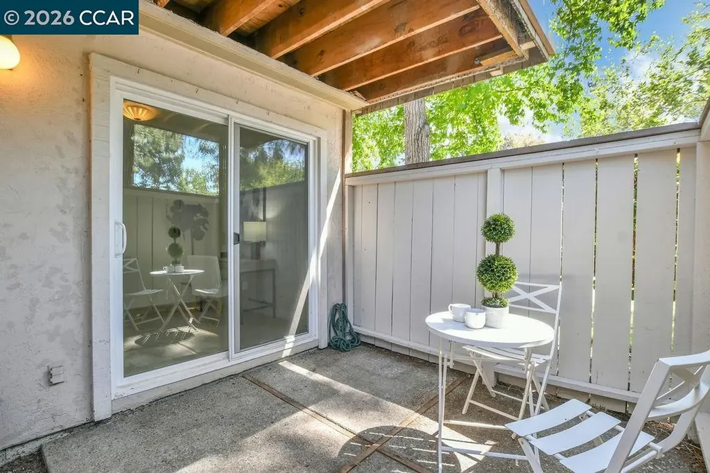 375 Camelback Road Pleasant Hill CA 94523