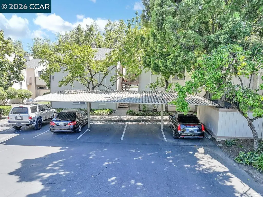 375 Camelback Road Pleasant Hill CA 94523