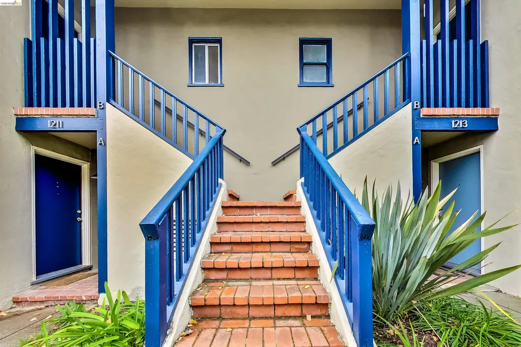 1207 University Avenue Berkeley CA 94702