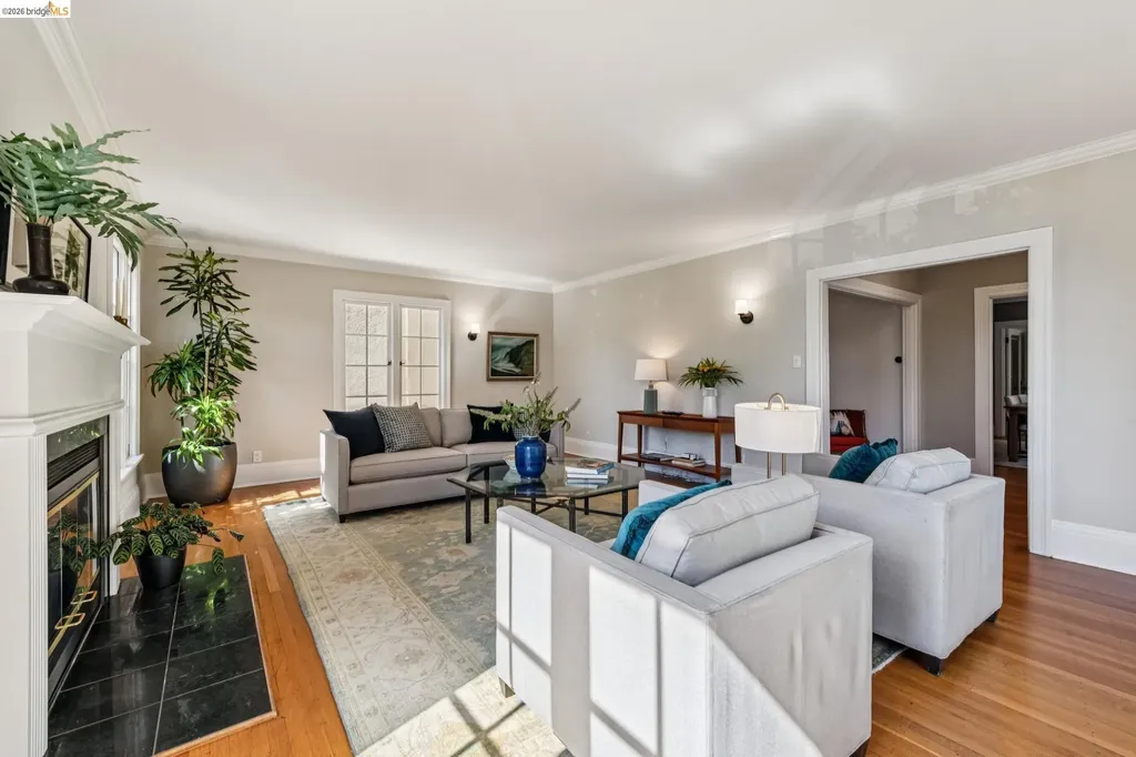 1643 Walnut Street Berkeley CA 94709