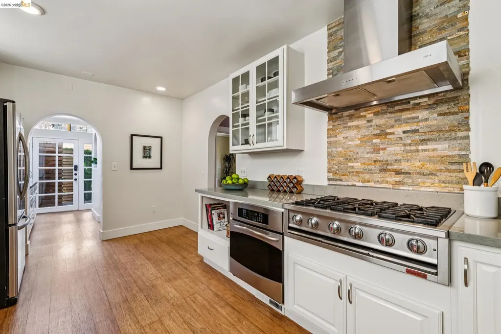 1643 Walnut Street Berkeley CA 94709