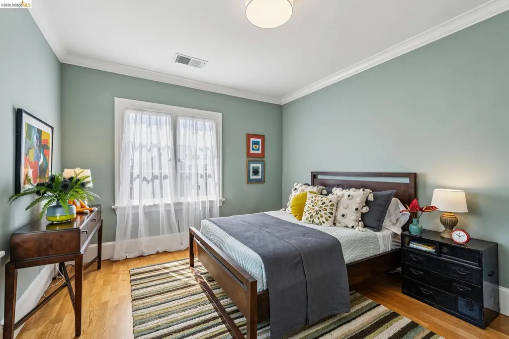 1643 Walnut Street Berkeley CA 94709