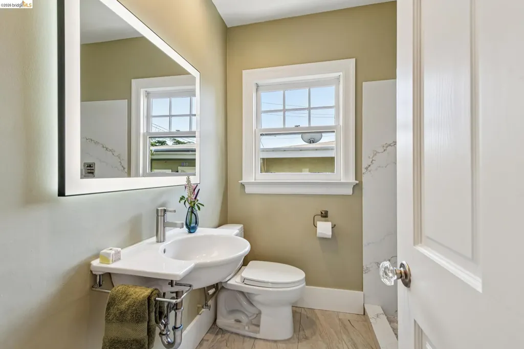 1643 Walnut Street Berkeley CA 94709