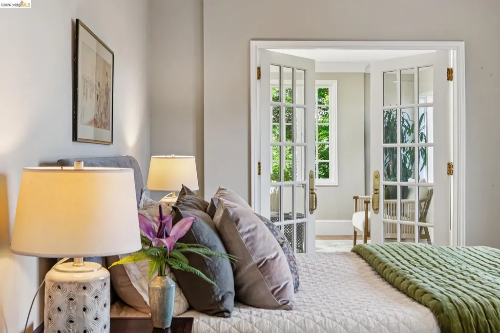 1643 Walnut Street Berkeley CA 94709