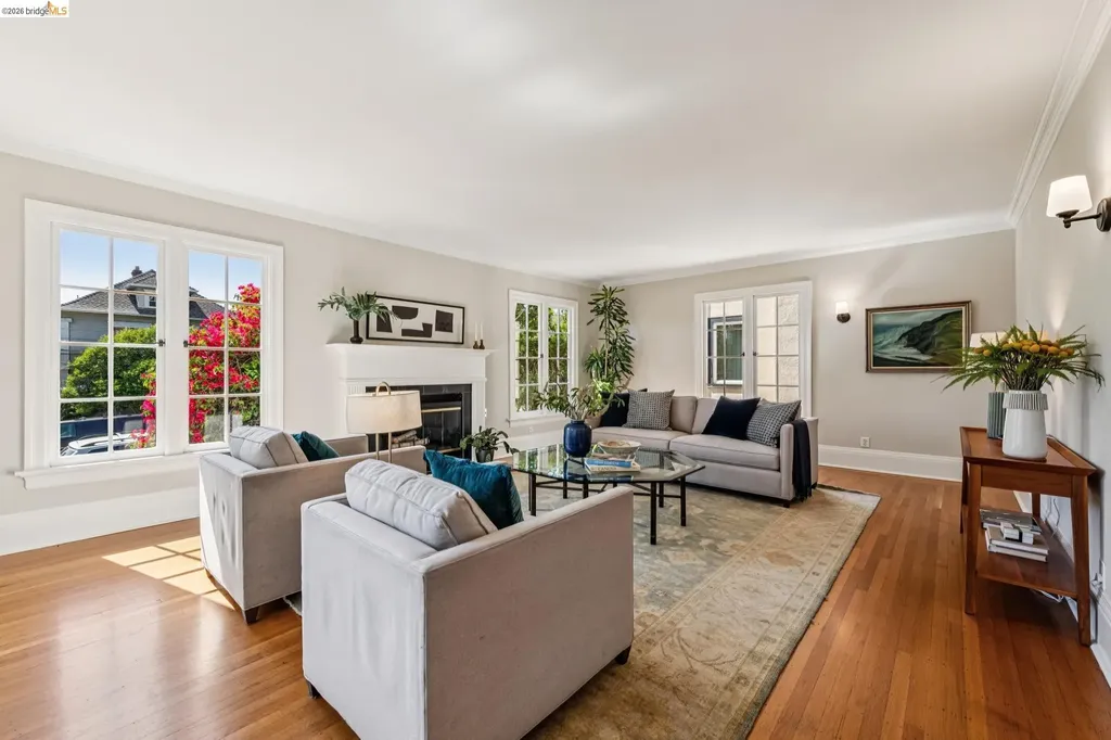 1643 Walnut Street Berkeley CA 94709