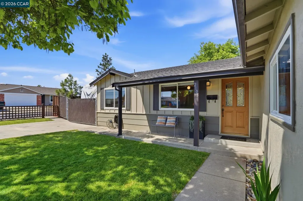 2103 Deerwood Drive Martinez CA 94553