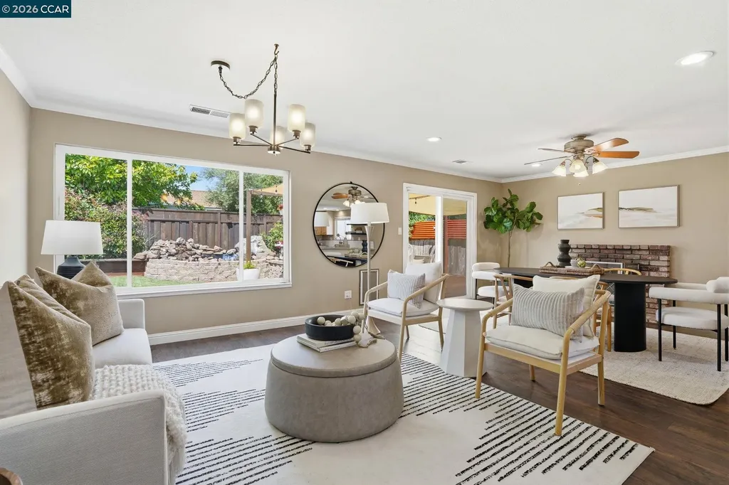 2103 Deerwood Drive Martinez CA 94553
