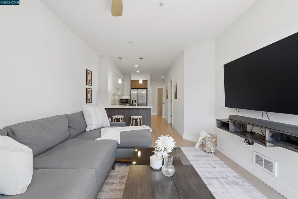 901 Jefferson Street Oakland CA 94607