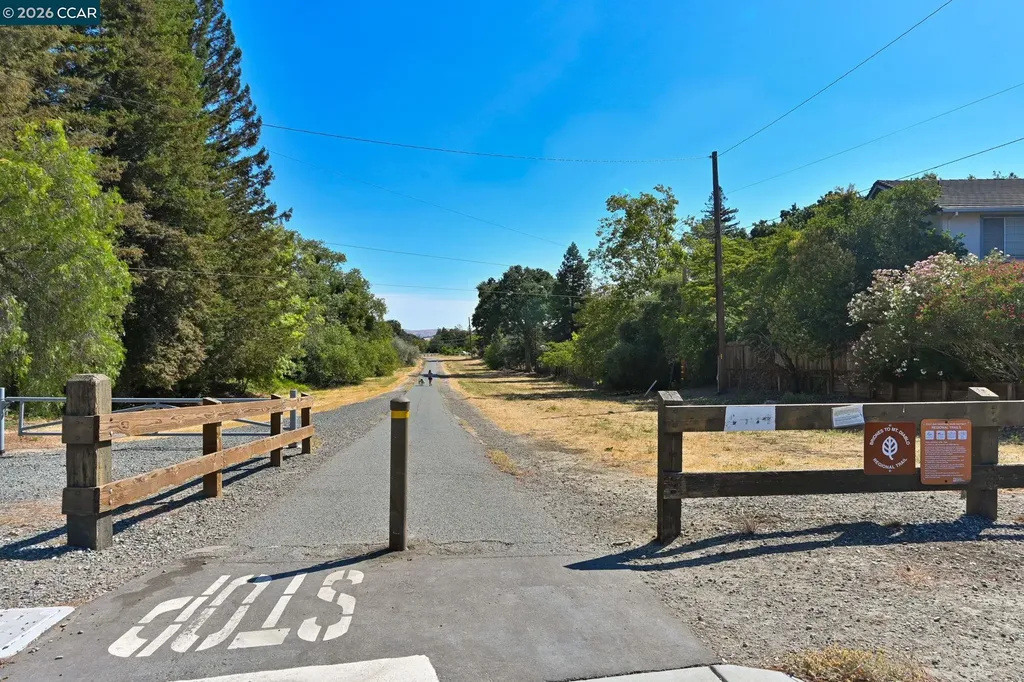 726 San Andreas Court Concord CA 94518