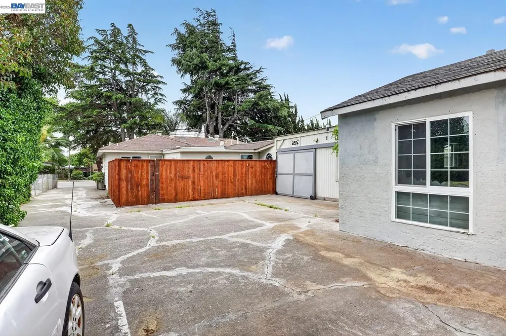 2541 Marina Boulevard San Leandro CA 94577
