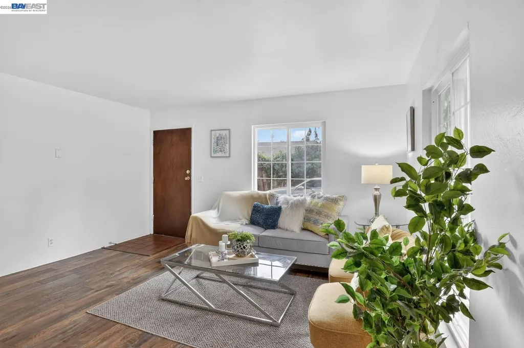 2541 Marina Boulevard San Leandro CA 94577