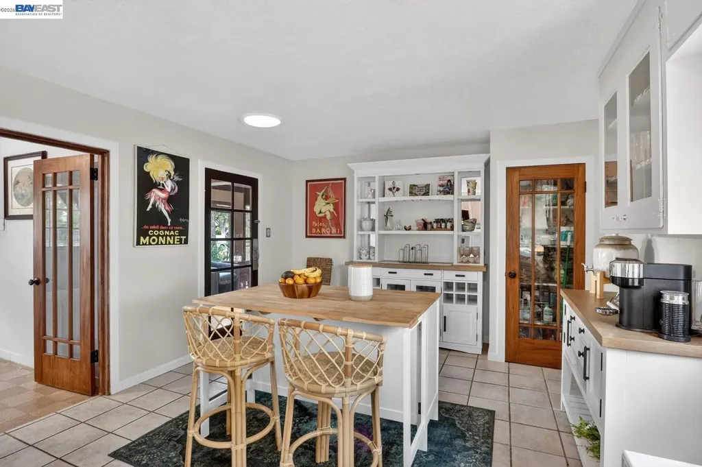 2541 Marina Boulevard San Leandro CA 94577