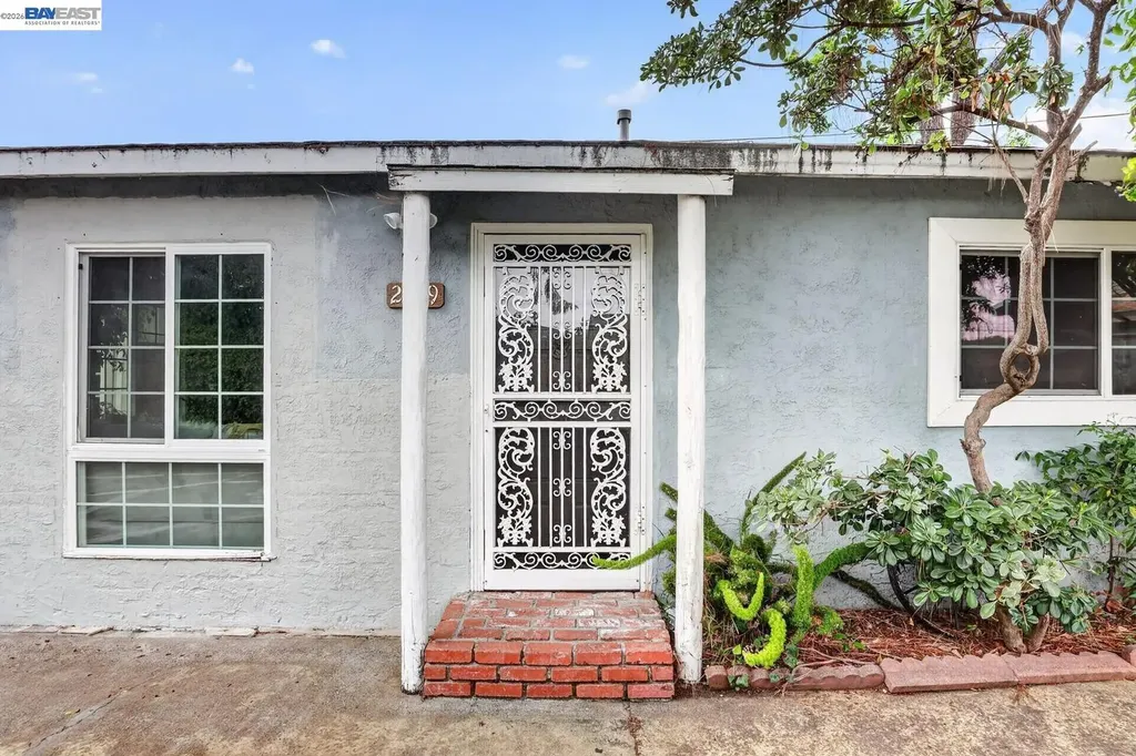2541 Marina Boulevard San Leandro CA 94577