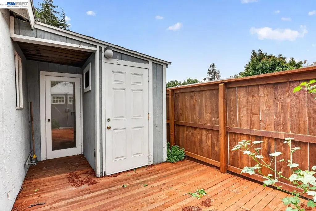 2541 Marina Boulevard San Leandro CA 94577