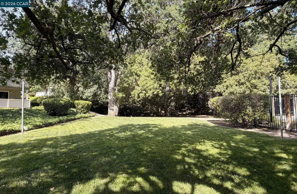 500 Suntree Lane Pleasant Hill CA 94523