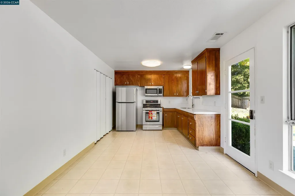 2187 Pyramid Drive Richmond CA 94803