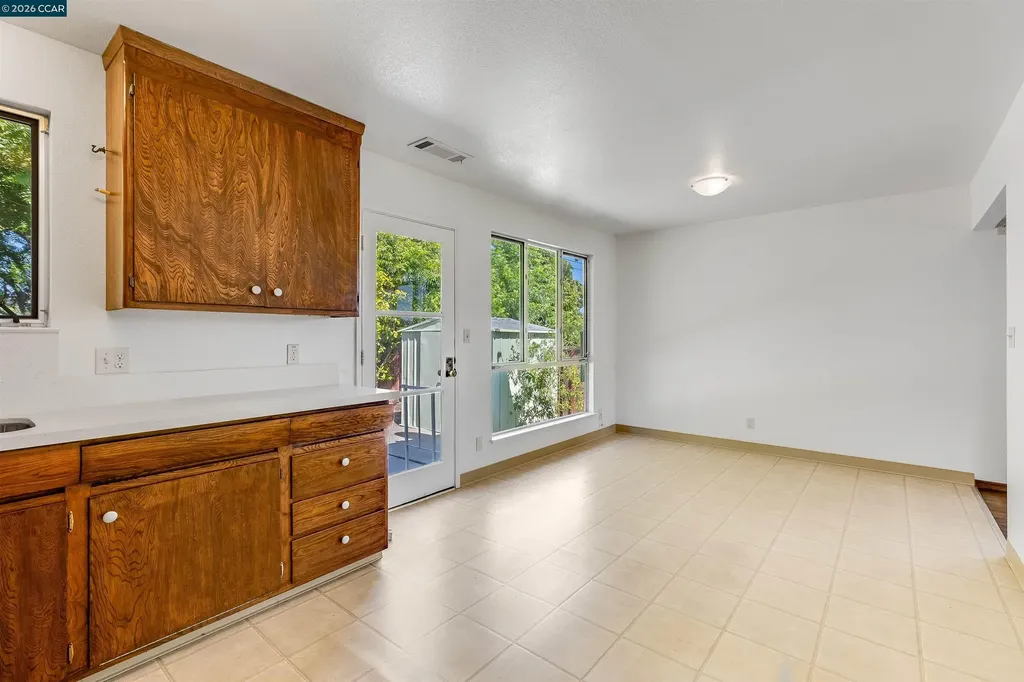 2187 Pyramid Drive Richmond CA 94803