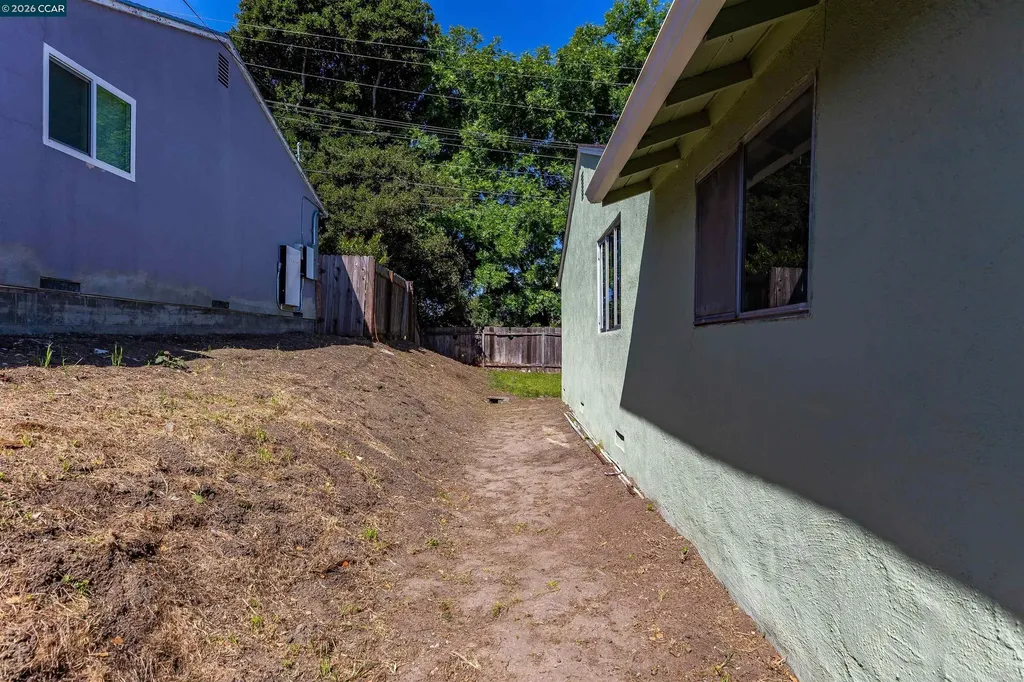 2187 Pyramid Drive Richmond CA 94803