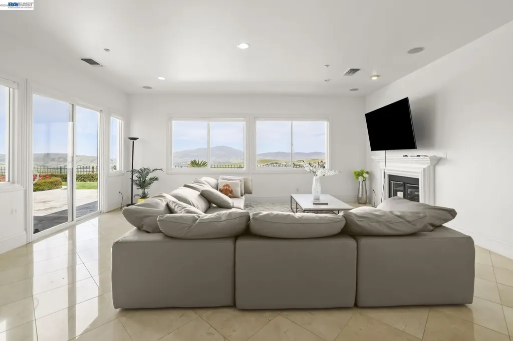 950 Winsford Court San Ramon CA 94583
