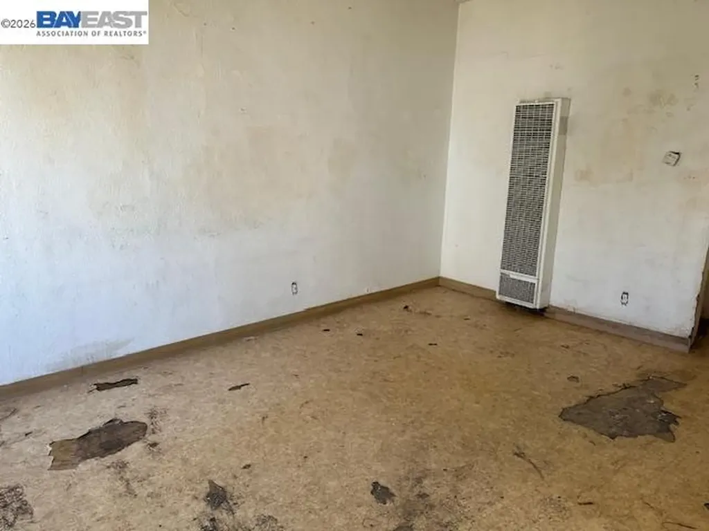 1024 50th Avenue Oakland CA 94601