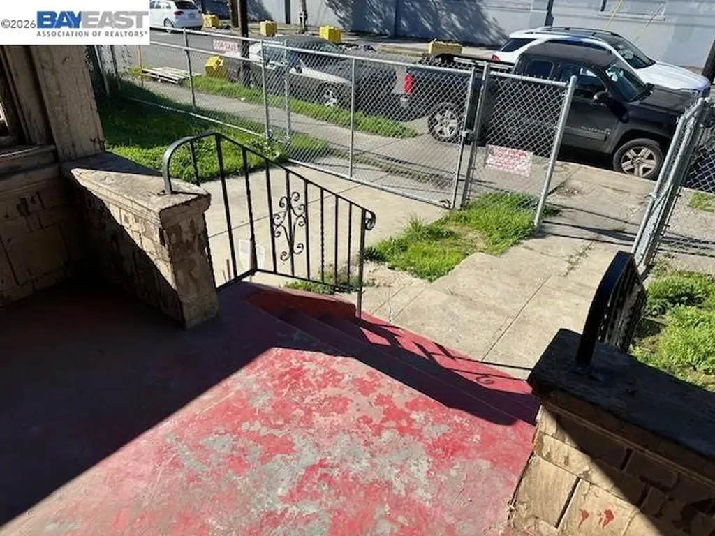 1024 50th Avenue Oakland CA 94601