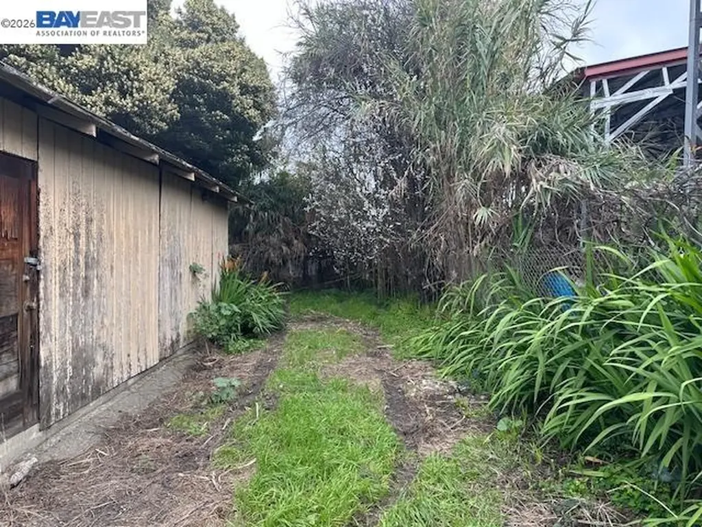 1024 50th Avenue Oakland CA 94601