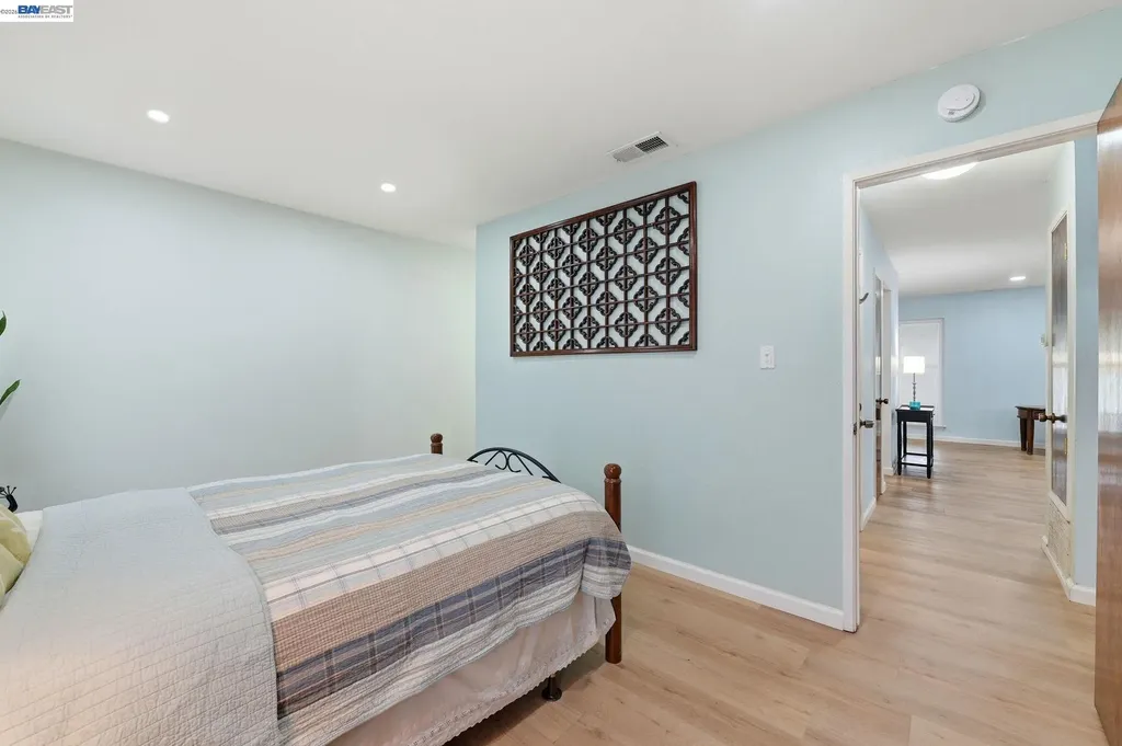 5649 Evergreen Terrace Fremont CA 94538