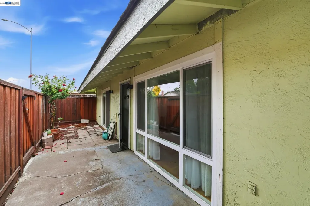 5649 Evergreen Terrace Fremont CA 94538