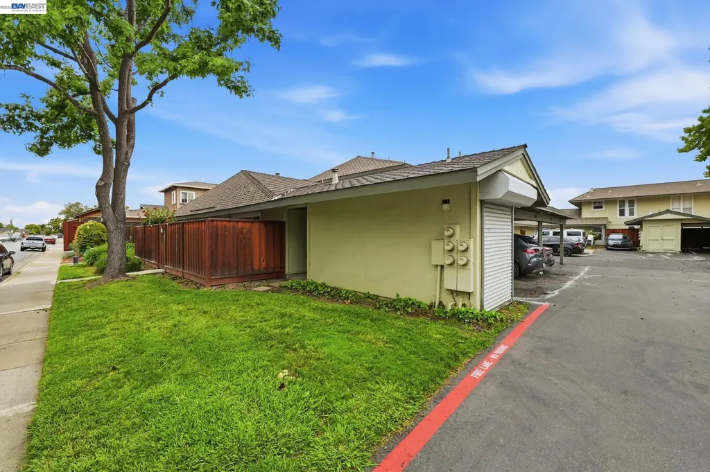 5649 Evergreen Terrace Fremont CA 94538