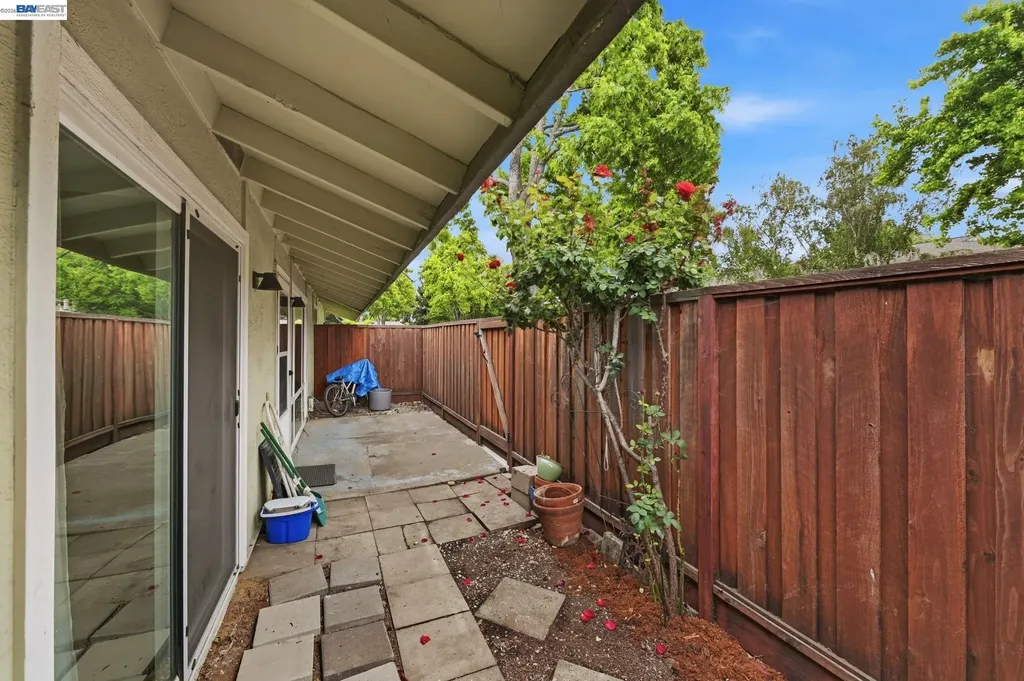 5649 Evergreen Terrace Fremont CA 94538
